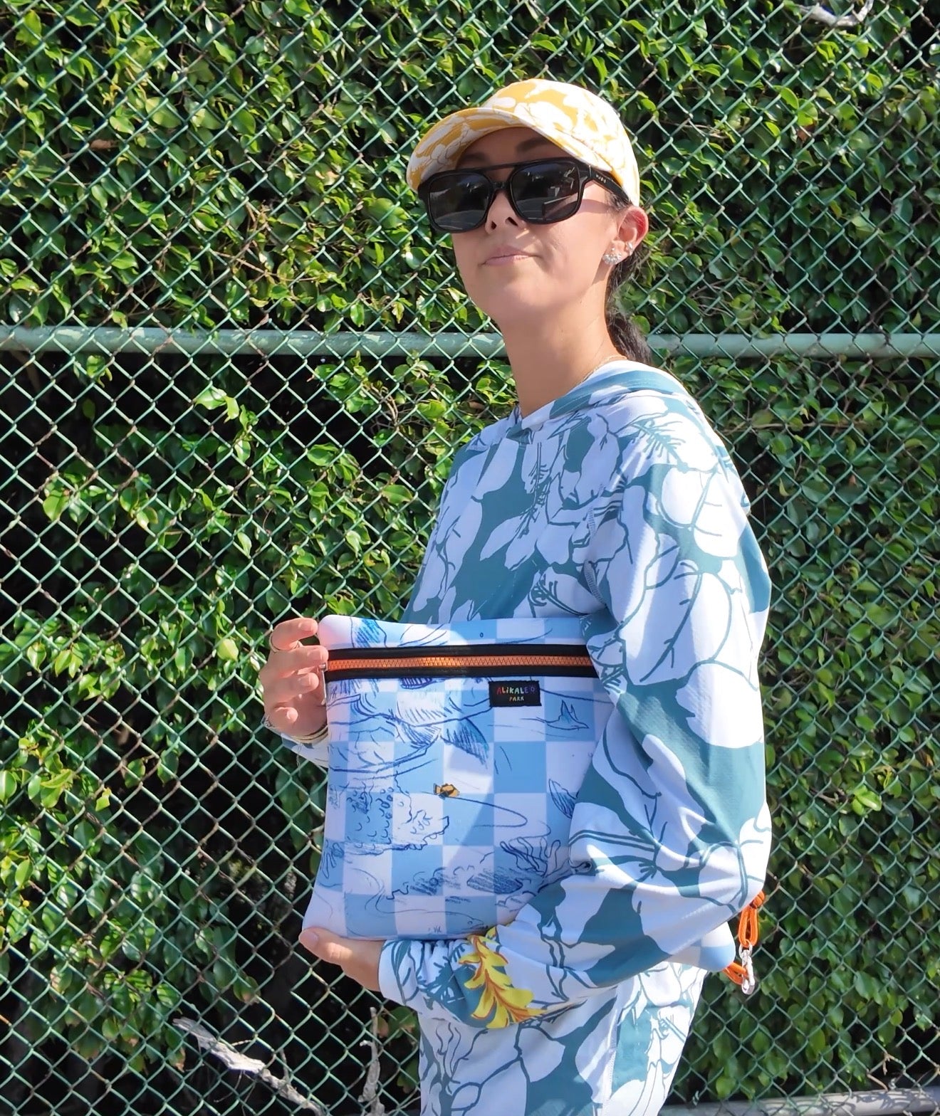 Hey Honu Neoprene Everything Pouch